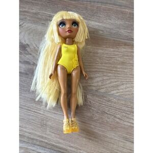 Rainbow High Swim and Style Doll Sunny Madison. Bathing Suit/shoes